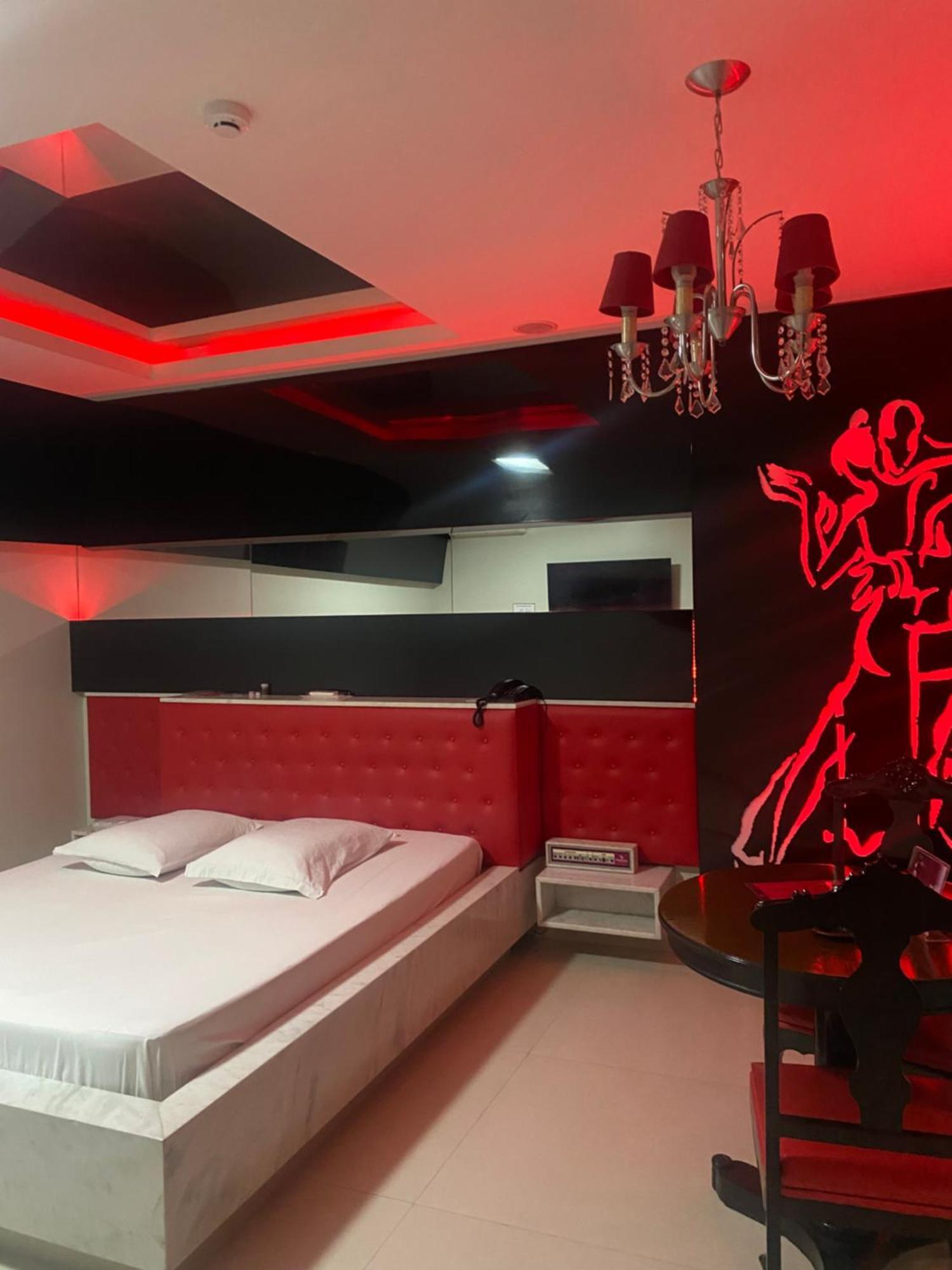Passione - Adult Only 情趣飯店 Criciuma (Santa Catarina)